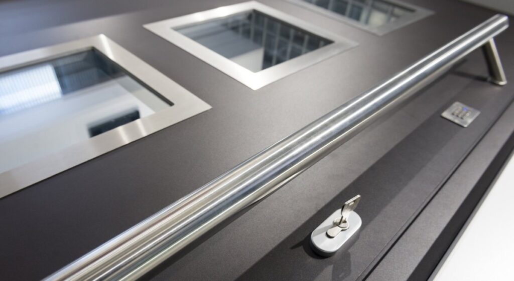 Fenstermaxx24 – haustuer header alu